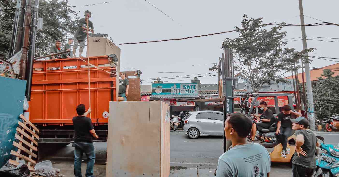 ekspedisi tangerang bontang